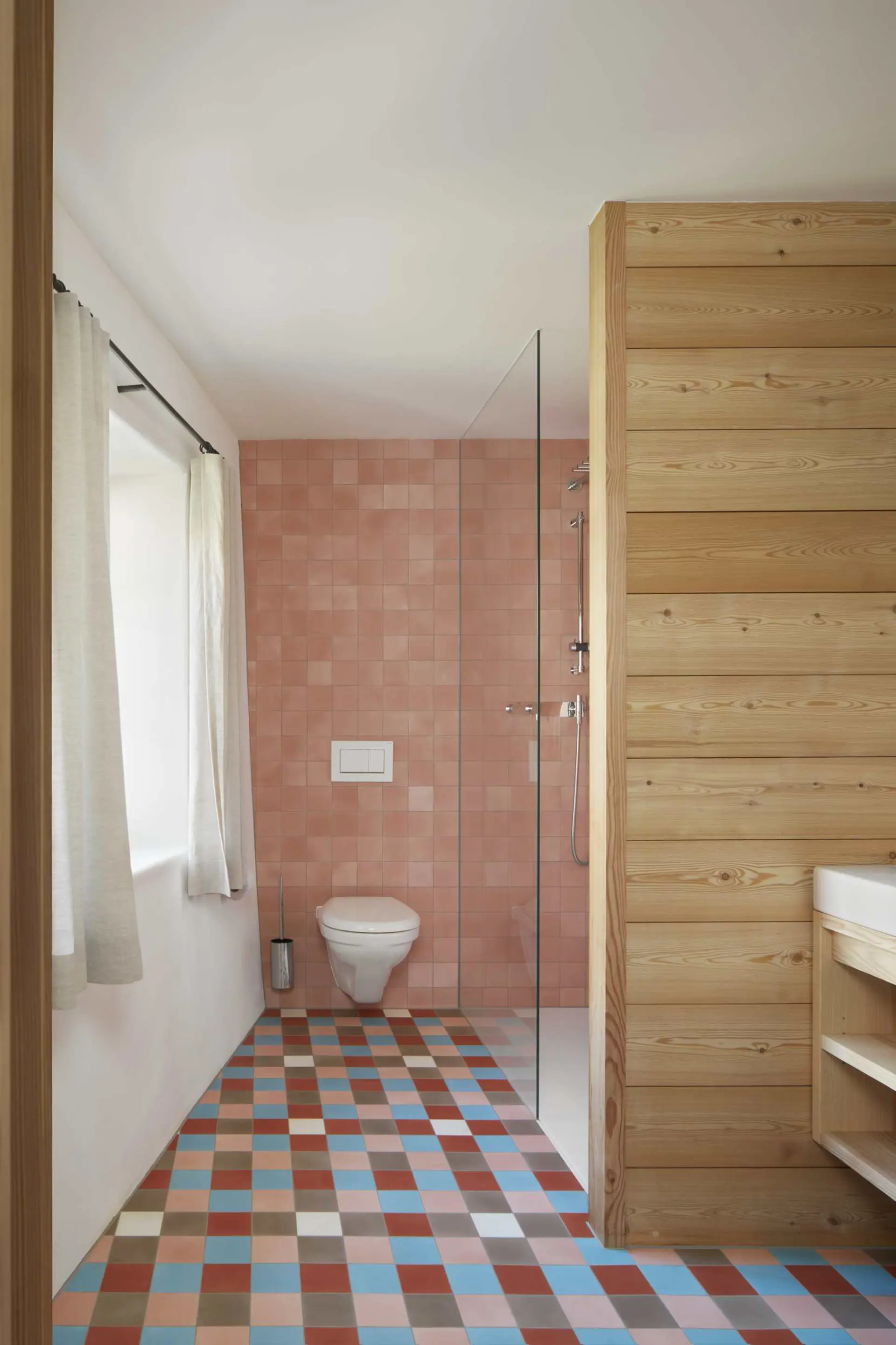 32_Sanierung und Umbau Wohnhaus Canossa mit Stall_Via principala Laaxx